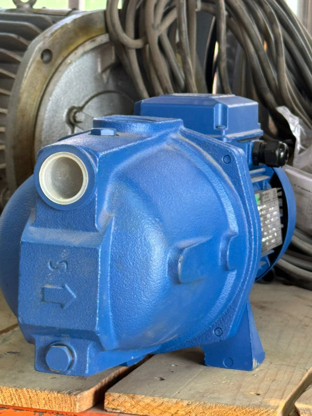 پمپ تک پروانه جتی 1 اسب تکفاز سیلندر ایتالیا مدل JET 102 m*1 :